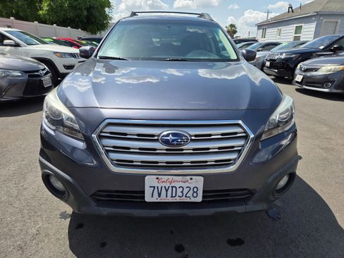 Used 2017 Subaru Outback 2.5i Premium AWD/4WD image 6