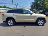 Used 2011 Jeep Grand Cherokee Laredo image 4