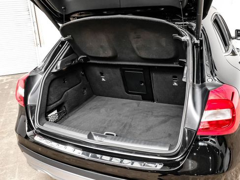 Used 2016 Mercedes-Benz GLA 250 image 42