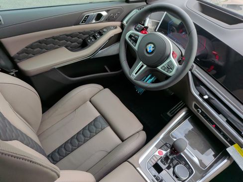 New 2026 BMW X5 M Competition w/ Executive Package AWD/4WD image 36