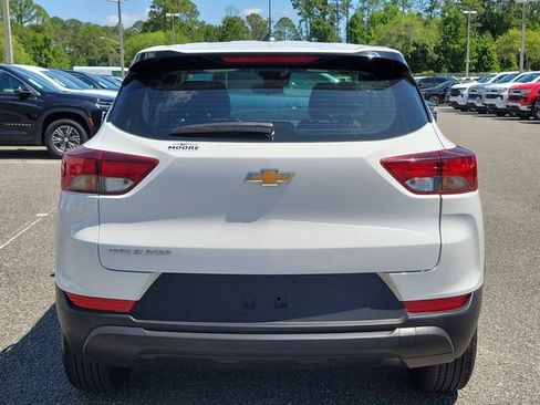 Certified 2024 Chevrolet TrailBlazer LS FWD image 7