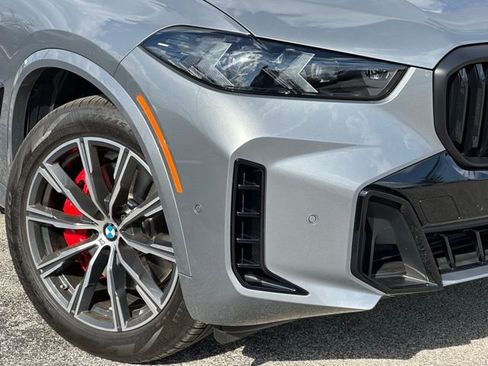 Used 2026 BMW X5 xDrive40i w/ M Sport Package image 10