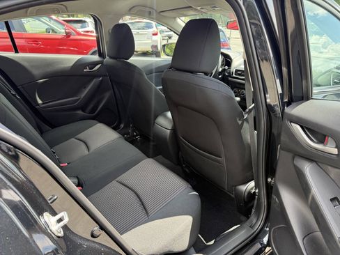 Used 2014 MAZDA MAZDA3 i Touring FWD image 15