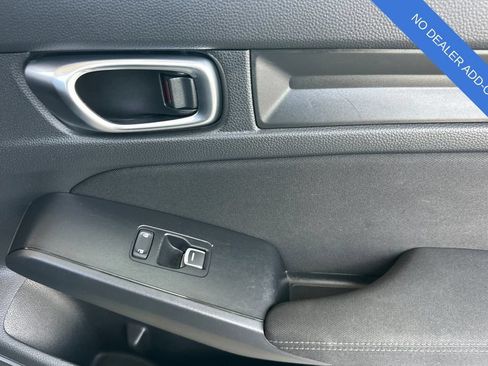 Used 2025 Honda Civic LX image 18