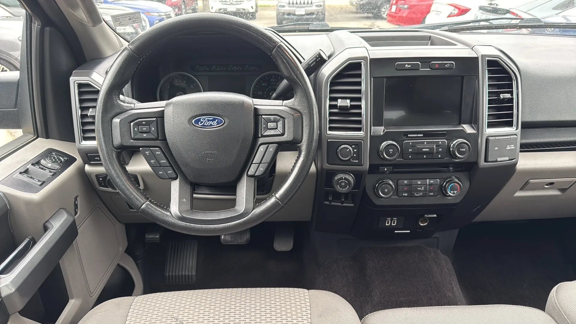 Used 2016 Ford F150 XLT w/ Equipment Group 302A Luxury AWD/4WD image 14