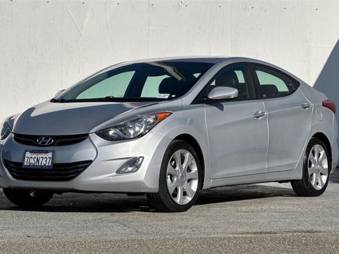 Used 2013 Hyundai Elantra Limited image 8