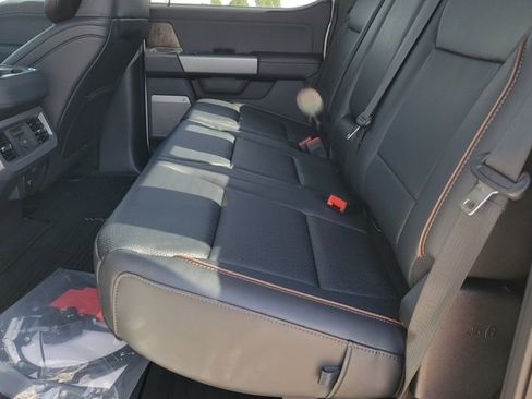 New 2025 Ford F350 Lariat w/ Lariat Ultimate Package image 7