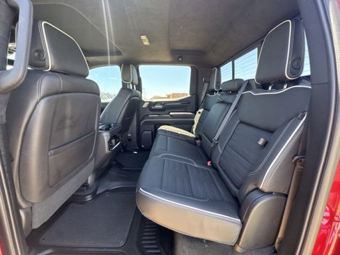 Used 2023 GMC Sierra 1500 AT4X image 10
