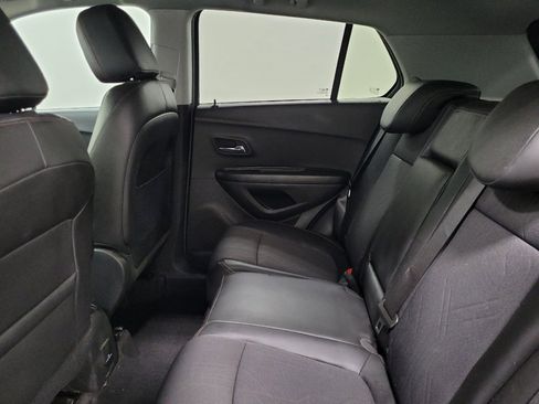 Used 2022 Chevrolet Trax LT w/ Driver Confidence Package AWD/4WD image 18