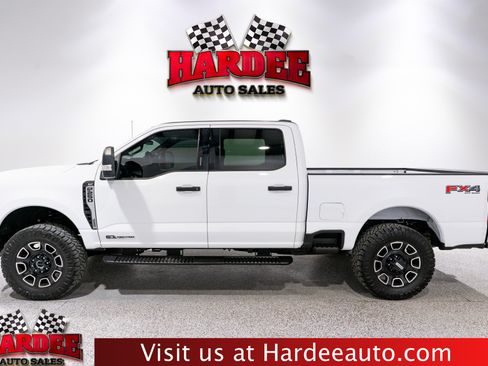 Used 2024 Ford F250 XLT w/ FX4 Off-Road Package AWD/4WD image 1