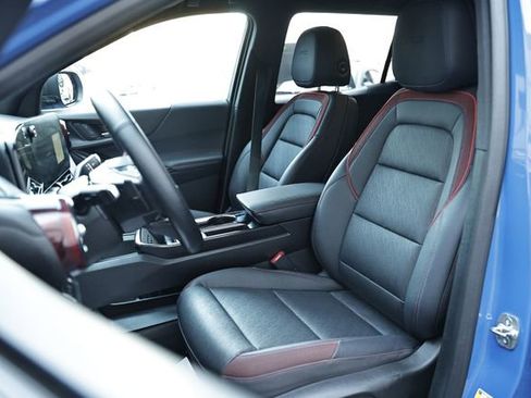 Used 2025 Chevrolet Equinox RS image 19