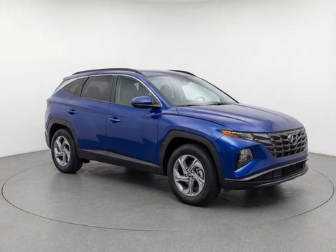 Used 2023 Hyundai Tucson SEL image 2