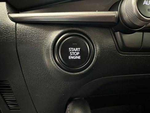 Used 2025 MAZDA MAZDA3 s image 24