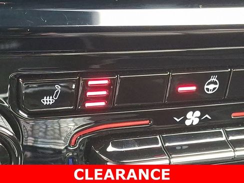 Used 2025 Jeep Grand Cherokee L Limited w/ Black Appearance Package image 26