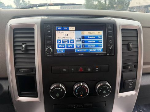 Used 2010 Dodge Ram 1500 Truck SLT RWD image 22
