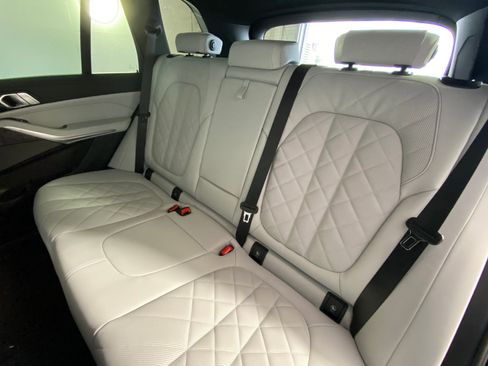 New 2026 BMW X5 sDrive40i w/ Climate Comfort Package image 29