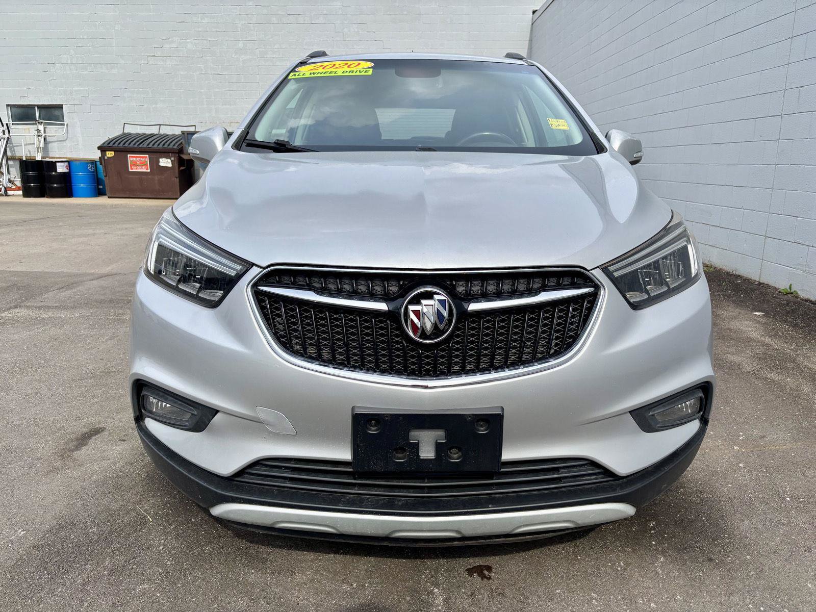 Used 2020 Buick Encore Essence AWD/4WD image 31