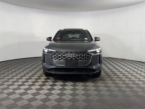Used 2025 Audi Q5 Premium Plus AWD/4WD image 11