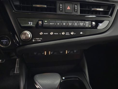 Certified 2025 Lexus ES 300h F Sport image 31