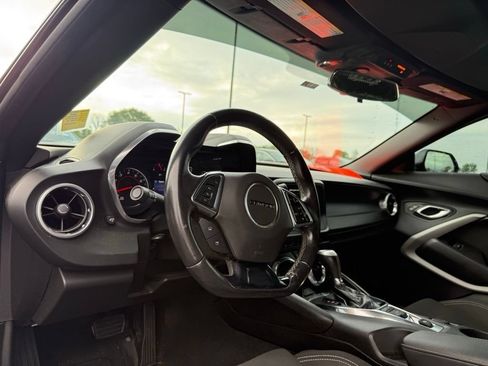 Used 2020 Chevrolet Camaro LT w/ RS Package RWD image 10
