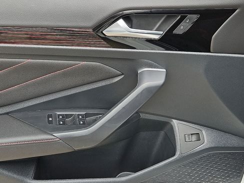 Used 2024 Volkswagen Jetta GLI Autobahn FWD image 18