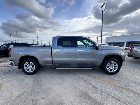 Used 2024 Chevrolet Silverado 1500 LTZ AWD/4WD image 8