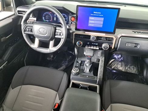 Used 2024 Toyota Tacoma TRD Off-Road image 16