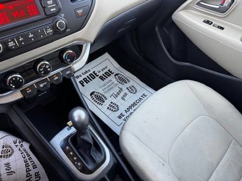 Used 2013 Kia Rio LX w/ PWR Pkg image 43