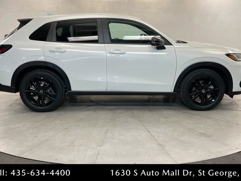 New 2026 Honda HR-V Sport image 6