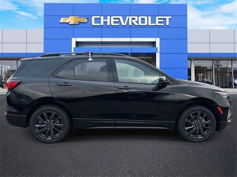 Certified 2023 Chevrolet Equinox RS image 5