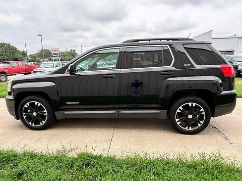 Used 2017 GMC Terrain SLT w/ Open Road Package AWD/4WD image 6