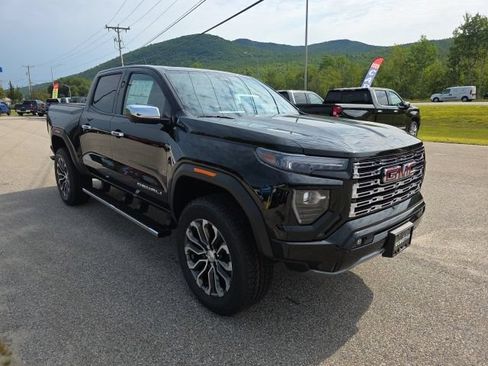 New 2026 GMC Canyon Denali w/ LPO, Black Badging Package AWD/4WD image 1