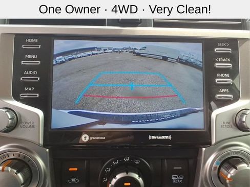 Used 2020 Toyota 4Runner SR5 AWD/4WD image 19