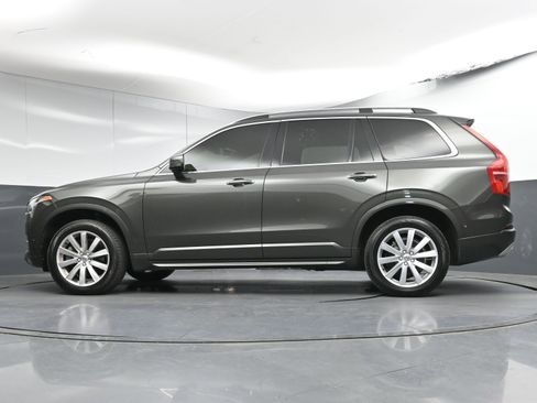 Used 2018 Volvo XC90 T6 Momentum w/ Convenience Package image 30