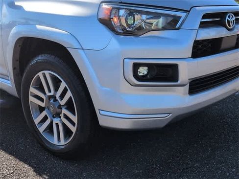 Used 2022 Toyota 4Runner TRD Sport image 10