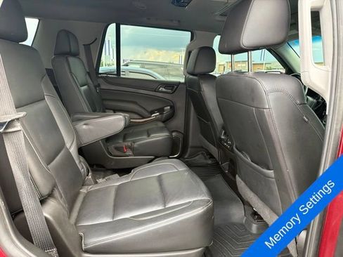Used 2019 Chevrolet Tahoe LT w/ LT Signature Package AWD/4WD image 11