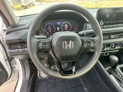 Used 2024 Honda Accord LX image 14