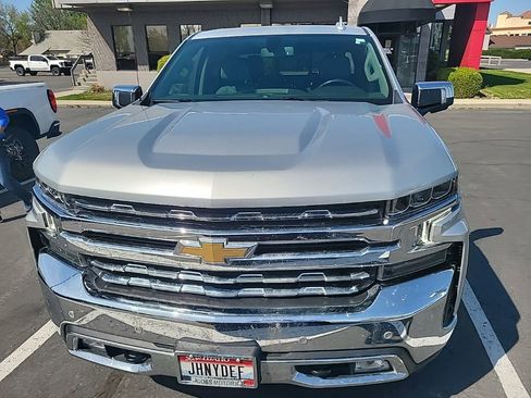 Used 2021 Chevrolet Silverado 1500 LTZ w/ Z71 Off-Road Package image 2