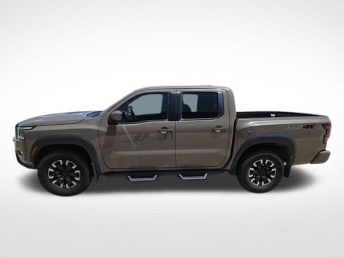 Used 2024 Nissan Frontier PRO-4X w/ Off-Road Protection Package AWD/4WD image 5