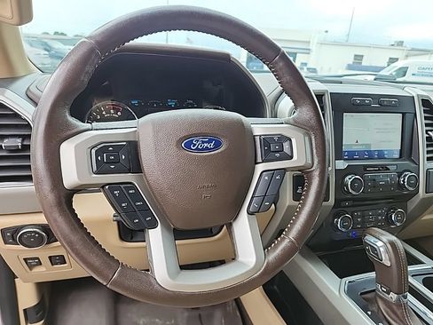 Used 2018 Ford F150 Lariat w/ FX4 Off-Road Package AWD/4WD image 12