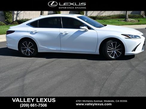 Certified 2024 Lexus ES 350 w/ Premium Package image 3