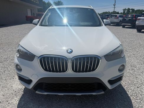 Used 2018 BMW X1 sDrive28i FWD image 2