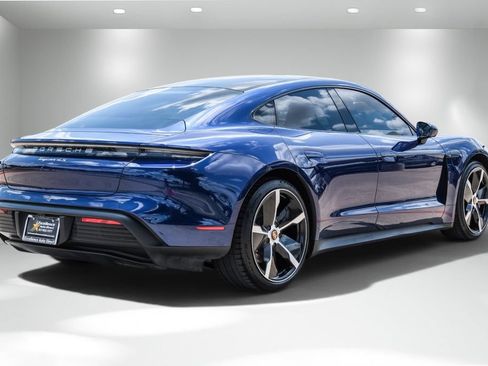 Used 2021 Porsche Taycan 4S w/ Premium Package AWD/4WD image 7