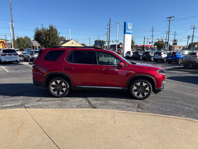 New 2026 Honda Pilot Touring image 4