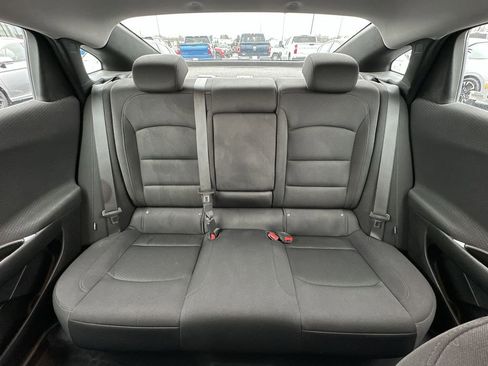 Used 2022 Chevrolet Malibu LT image 21