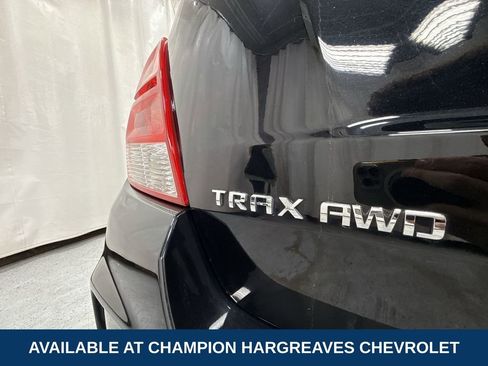 Certified 2022 Chevrolet Trax LS w/ Tint and Cruise Package image 40