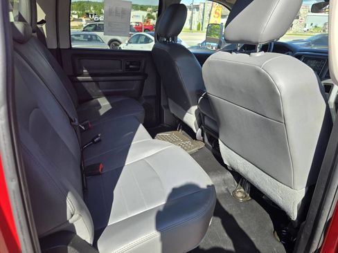 Used 2017 RAM 3500 Tradesman RWD image 36