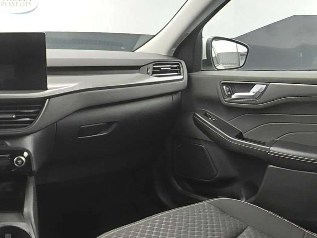 Used 2023 Ford Escape Active w/ Tech Pack #2 FWD image 15