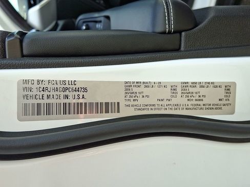 Used 2023 Jeep Grand Cherokee Altitude AWD/4WD image 28