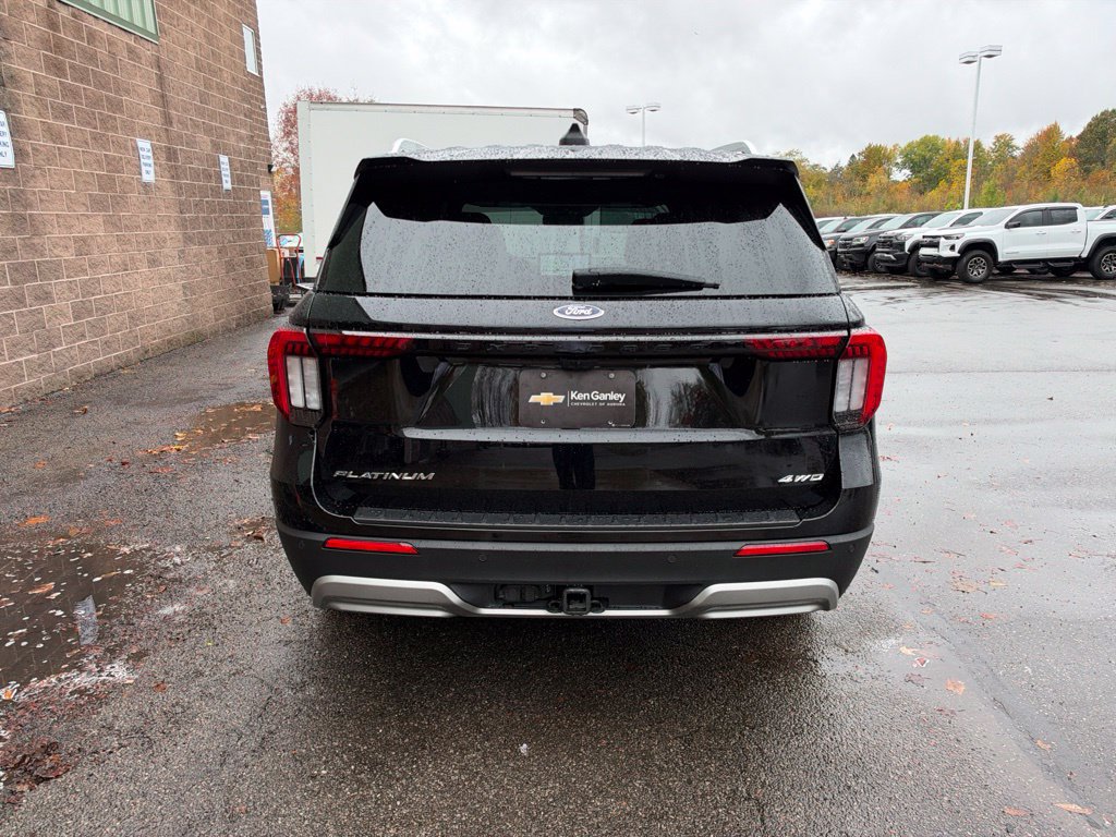Used 2025 Ford Explorer Platinum w/ LUX Leather Package AWD/4WD image 8